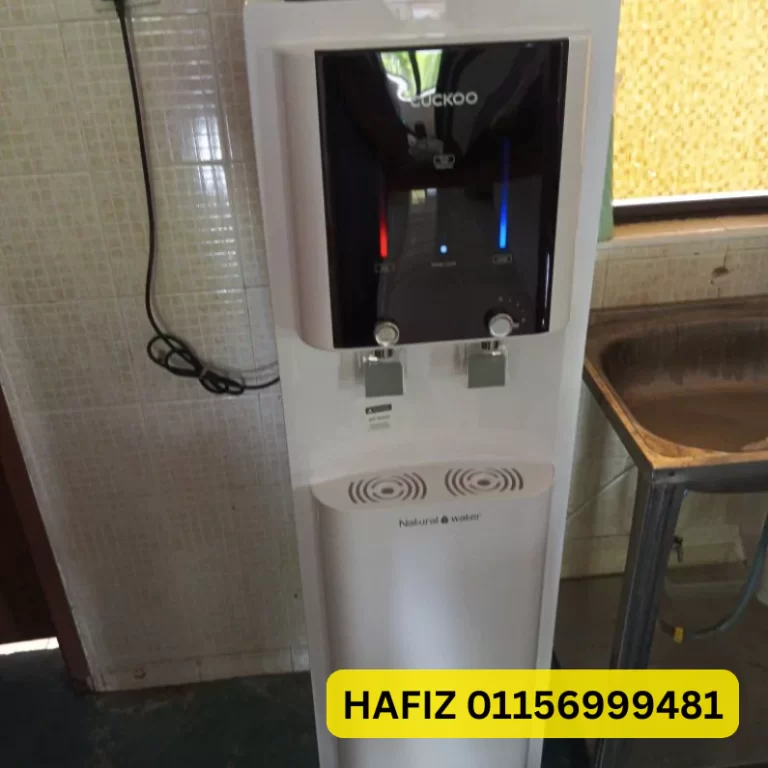 cuckoo-queen-stand-1-6860aca6a307f